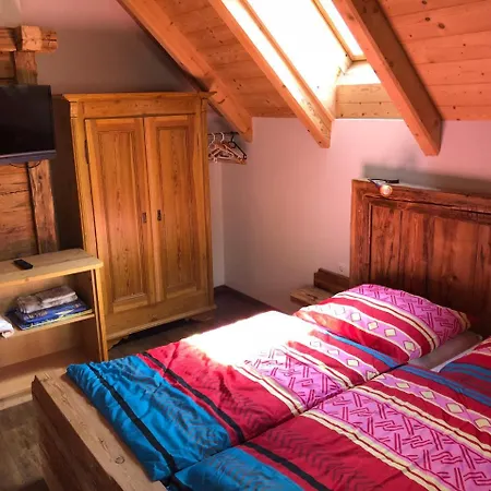 Waldheimathuetten Tatil Evi *