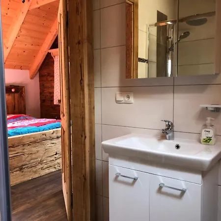 Waldheimathuetten Sankt Kathrein am Hauenstein