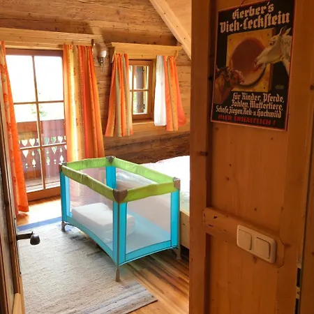 Waldheimathuetten Tatil Evi