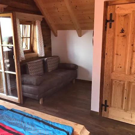 Tatil Evi Waldheimathuette Sankt Kathrein am Hauenstein