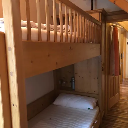 Waldheimathuette * Sankt Kathrein am Hauenstein