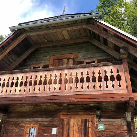 Waldheimathütte *