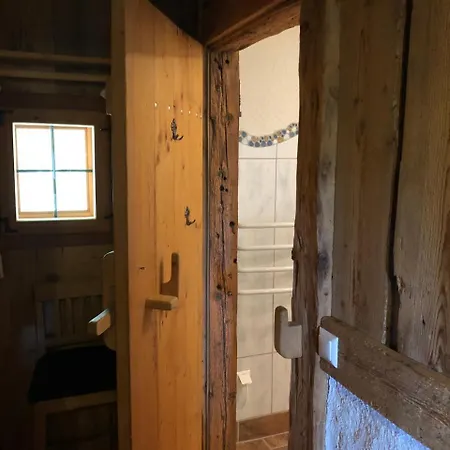 Waldheimathuette Tatil Evi Sankt Kathrein am Hauenstein