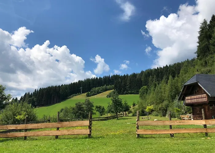 Waldheimathuette * Sankt Kathrein am Hauenstein
