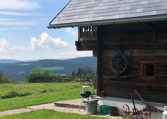 Casa de Férias Waldheimathuette Sankt Kathrein am Hauenstein